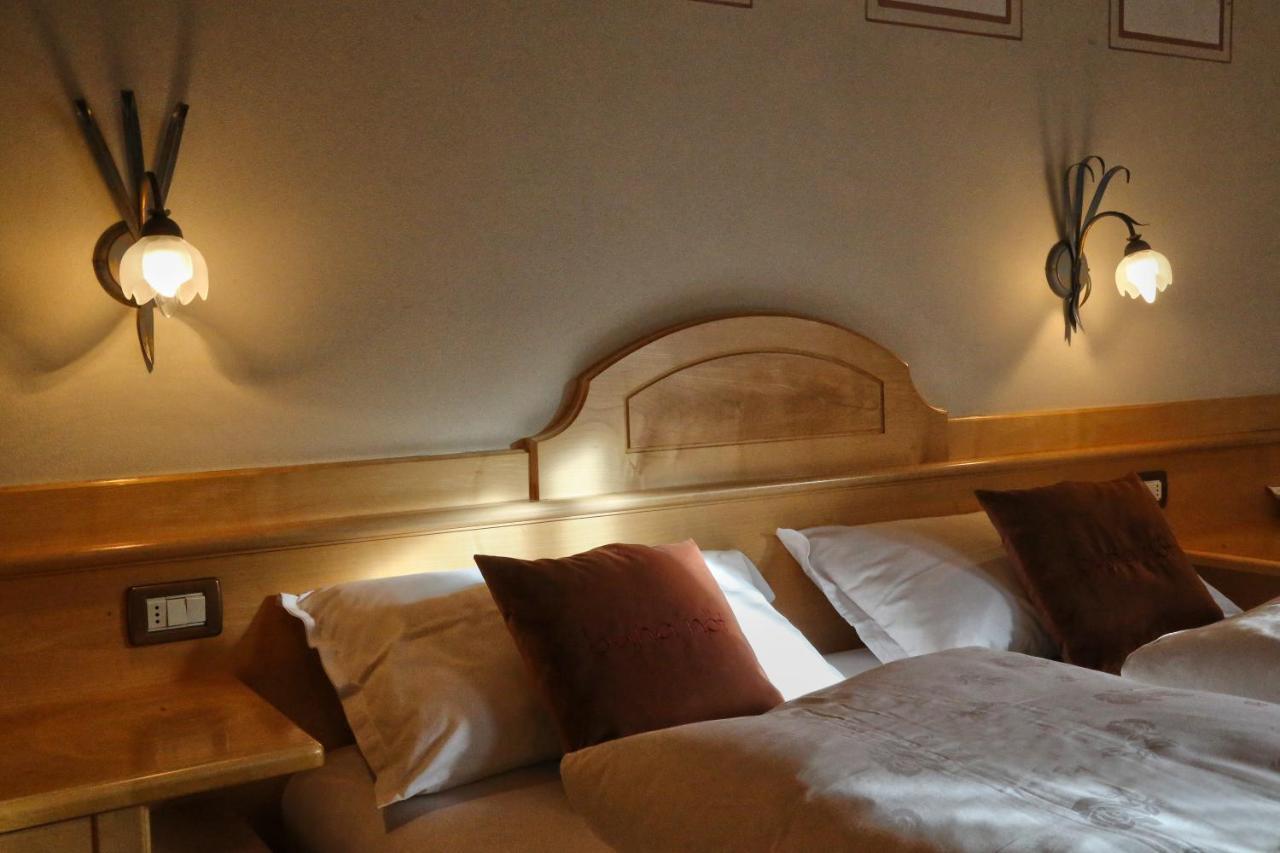 Ciasa Montanara Hotel La Villa  Luaran gambar